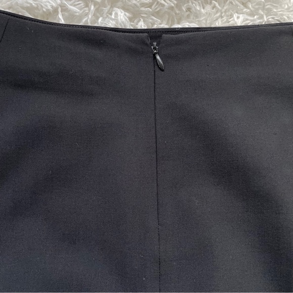 THEORY Sevona Wool Pencil Skirt size 0 - Picture 8 of 10